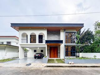 For Sale: 4-Bedroom 4BR House in Cavite at Riviera Estates Beside Golf Coarse