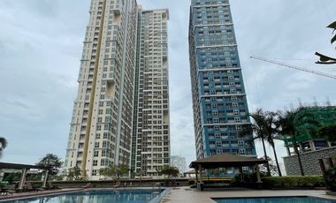 1 Bedroom Ready For Occupancy in Fort Bonifacio, BGC Taguig infront of Mitsukoshi Mall |  The Big Apple - Park Avenue Tower