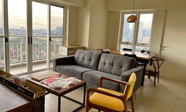 83.5sqm 3BR for sale furnished condominium in Brixton Place Kapitolyo Pasig City