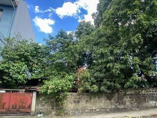 Corner Residential Lot with an Old House for Sale at Project 8, Brgy. Bahay Toro, Quezon City