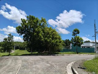 HAMPTON PLACE AT GREENWOOD SOUTH | CORNER - ADJOINING LOT FOR SALE IN BATANGAS CITY.