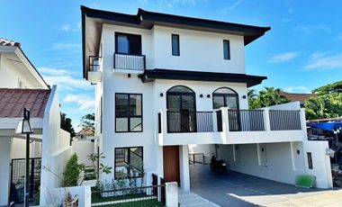 Elegant 5-Bedroom House and Lot for Sale in Verdana Homes Daang Hari Bacoor, Cavite