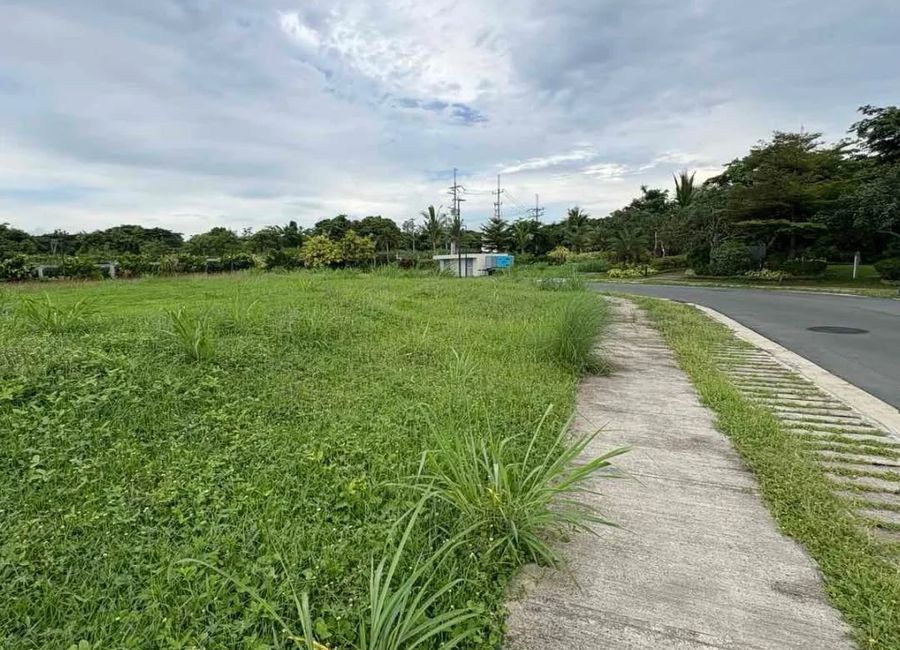 Rockwell Carmelray Drive, Rockwell South at Carmelray, Canlubang, Calamba, Laguna image 2