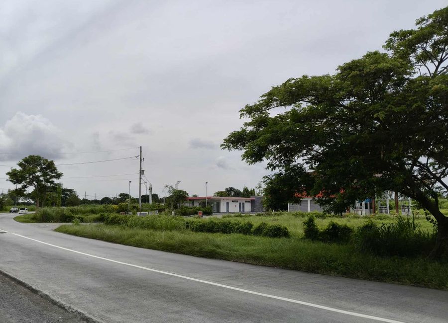 Greenfield Parkway, Malitlit, Santa Rosa, Laguna image 2