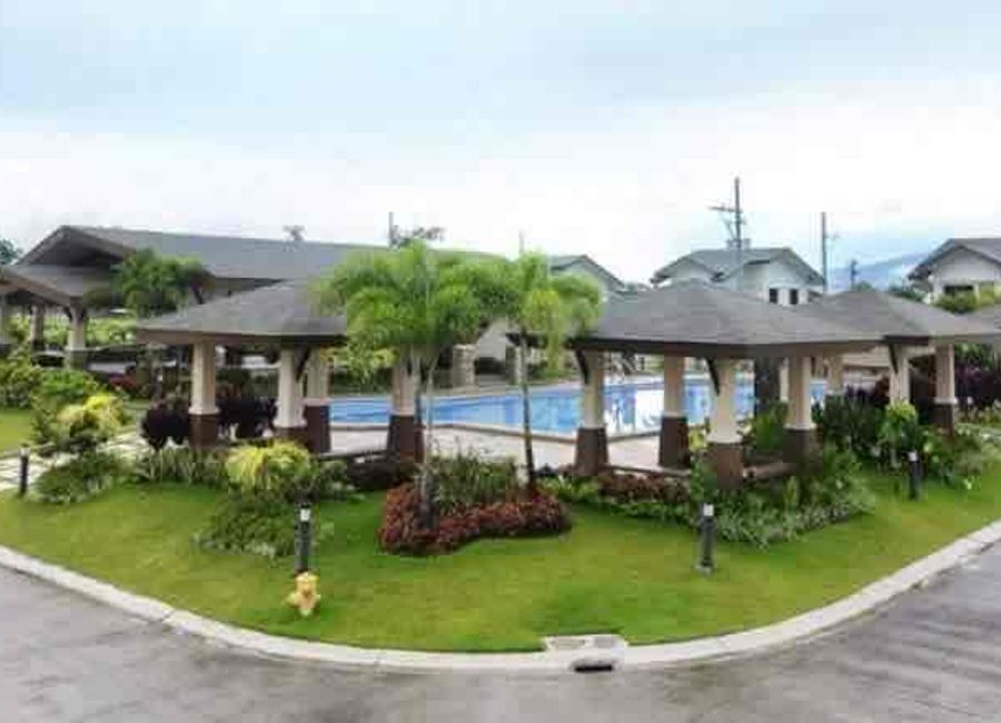 Dintano Street, Santo Domingo, Santa Rosa, Laguna image 2