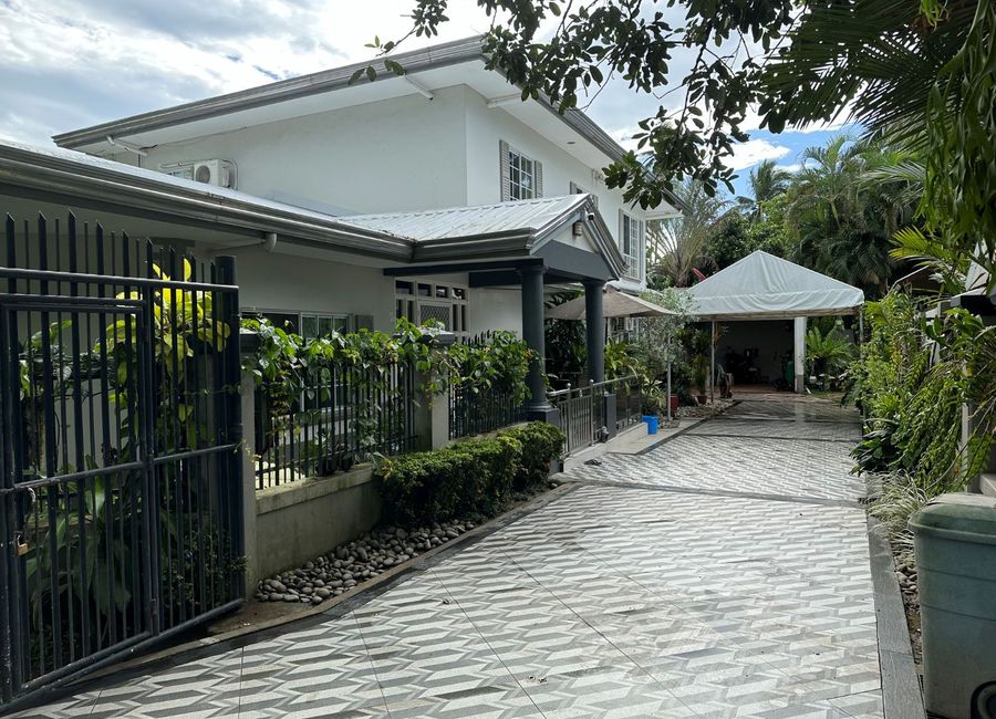 Villa Adelina XI, San Agustin, Alaminos, Laguna image 2