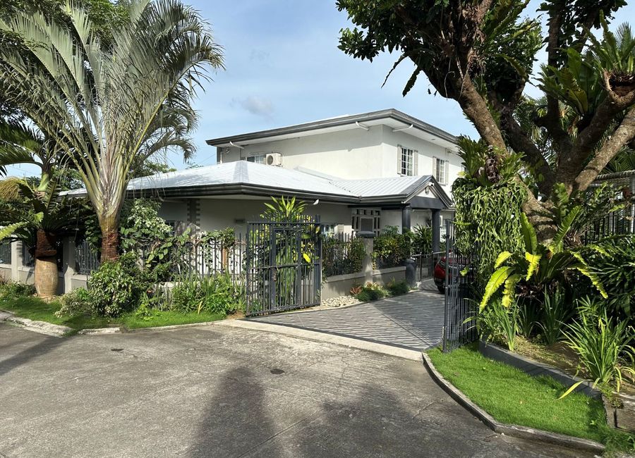 Villa Adelina XI, San Agustin, Alaminos, Laguna
