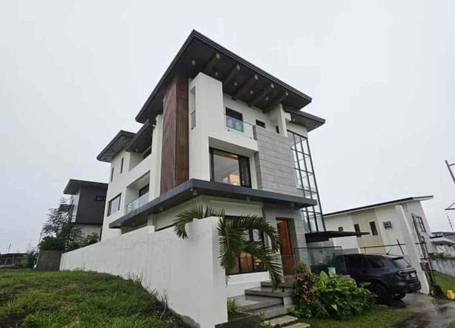 Marathon Drive, Venare, Canlubang, Calamba, Laguna