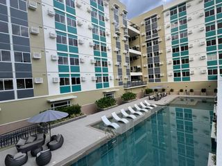 1BR Condo Unit For Sale in Berkeley Suites, South Forbes near Nuvali