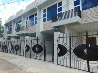 3-Bedroom Apartment in Basak San Nicolas near USJR Basak, Cebu City - Unfurnished unit