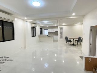 FS: Multi-Unit House & Lot in Kapitolyo, Pasig.