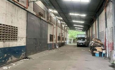 FOR SALE: Warehouse in Valenzuela