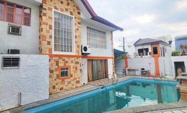 PN54710 House with Swimming Pool For Sale