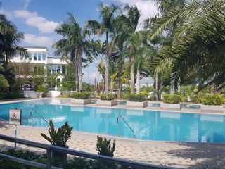 300 Sqm Residential Lot for Sale in Miami