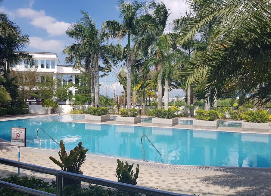 Boca Raton Loop, Miami Forbes Golf City, Inchican, Silang, Cavite