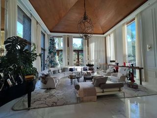 RARE MANSION FOR SALE IN QUEZON CITY - PRICE BASED ON LOT ONLY