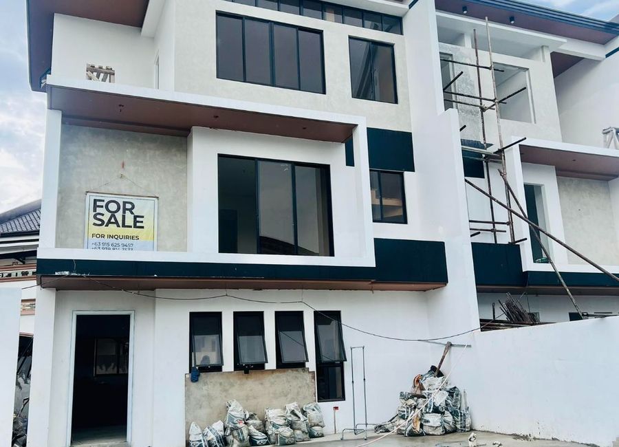 Plato, VVEV Phase 4, San Isidro, Cainta, Rizal