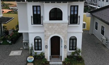 PALACIOS GRANDE MODEL 4 BEDROOMS PRE SELLING UNIT FULLY FINISHED IN DAUIS PANGLAO ISLAND OF BOHOL