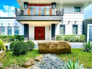 FOR SALE — 1,371 sqm, Elegant Home in Dasmariñas Village, Makati City