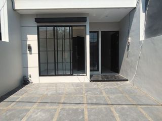 Dijual Rumah Klampis Semolo Barat Baru Gress dekat Raya MERR