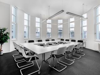 Ruang kantor profesional di Regus Lippo Thamrin dengan jangka waktu yang sepenuhnya fleksibe