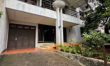 Kesempatan Langka! Rumah Vintage PALING MURAH Di Cinere Estate Depok