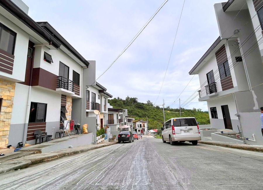 112-SQM. LOT FOR SALE | Bay-Ang Ridge Subd. in Liloan, Cebu PH | Lamudi ...