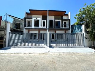 For Sale Pre-Selling Two (2) Storey Duplex House and Lot in Pilar Village Piñas City