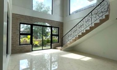 House For Sale at Portofino Heights near Alabang Daang Hari Road Bacoor Cavite