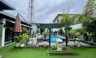 FOR SALE PRE OWNED WELL MAINTAINED OPULENT BUNGALOW HOME WITH POOL NEAR CLARK