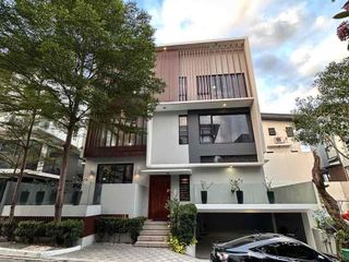 House for Rent in McKinley Hill Village,Taguig