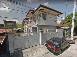 FOR SALE APARTMENT IN ANGELES CITY NEAR HOLY ANGEL UNIVERSITY, ANGELES UNIVERSITY FOUNDATION AND PNR STATION