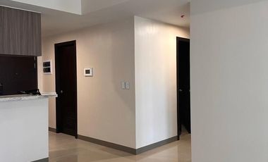 SACRIFICE SALE  BRAND NEW High end luxury 2 BR condo BGC Park McKinley West A