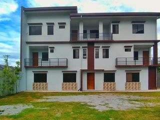 FOR SALE / RENT PRE OWNED THREE STOREY CONDO TYPE APARTMENT WITH EXPANSIVE LOT IN KOREAN TOWN NEAR CLARK