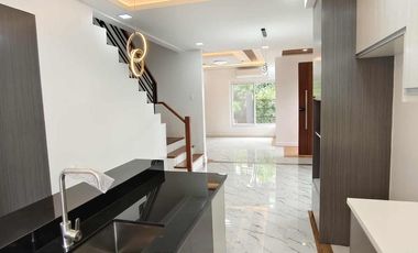 Executive 3+1BR Modern House w/ Security & Prime Taytay Location