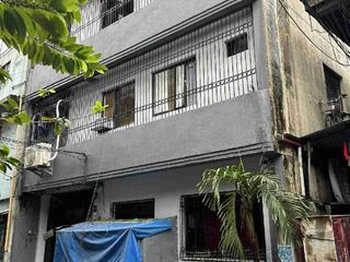3 Storey Building with Roof deck at Bagong Barrio West, Caloocan City  LA:113 sqm 8 units Apartment Clean Title For Sale