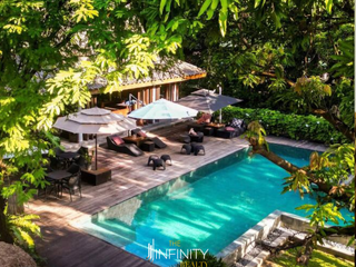 7 Bedroom For Sale in Beach House at Matuod Beach, Lian Batangas City