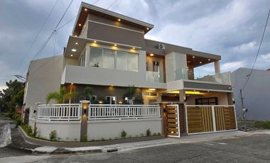 FOR SALE BRAND NEW CORNER MODERN HOME WITH POOL IN ANGELES CITY NEAR MARQUEE MALL AND NLEX ANGELES TOLL