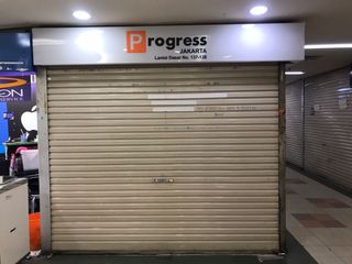 ITC FATMAWATI DIJUAL MURAH LT DASAR NO D 138, 1 KIOS STRATEGIS SEBELAH TOKO DEKAT ESCALATOR DAN LIFT DAN HALL BESAR!