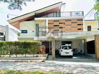 Rumah Vassa Lake Harga Best Deal Halaman Belakang Luas