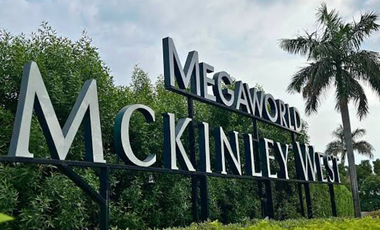 MCKINLEY WEST VILLAGE VACANT LOT FOR SALE CORNER LOT NEAR DASMA VILLAGE URDANETA SOUTH FORBES NORTH FORBES