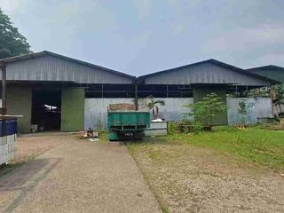 Dijual Melalui Lelang Gudang Strategis Curug Tangerang