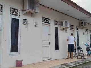 kontrakan 9 pintu akses mobil surat SHM
