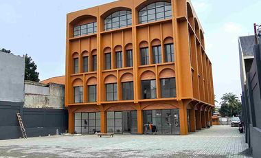 Jual Gedung Baru siap pakai Jl Harsono RM Ragunan Ps.Minggu Jaksel