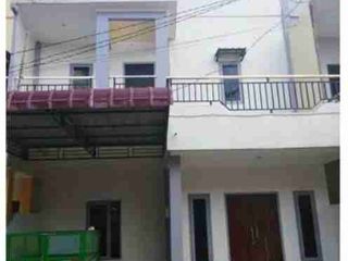 di sewakan rmh 2Lt di Paris 2 ada 4 kamar