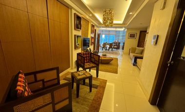 FOR SALE: 3 Bedroom in One Central, Makati