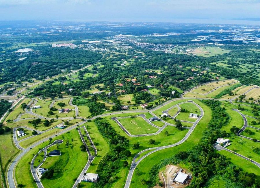Riomonte, Canlubang, Calamba, Laguna image 2