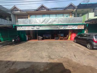 Ruko 3 Pintu di Adisucipto