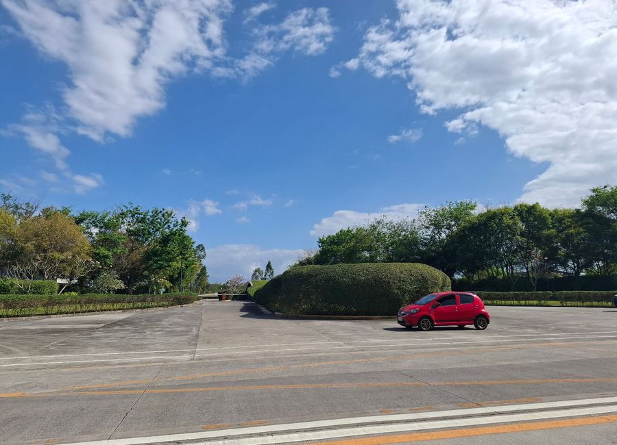 Laguna Boulevard, Don Jose, Santa Rosa, Laguna