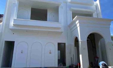 villa dijual murah kota batu berada dikawasan wisata populer konsep America style satu satunya di kota batu